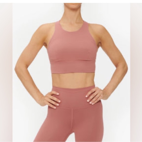 Lululemon Wunder Train Bra - Picture 1 of 7